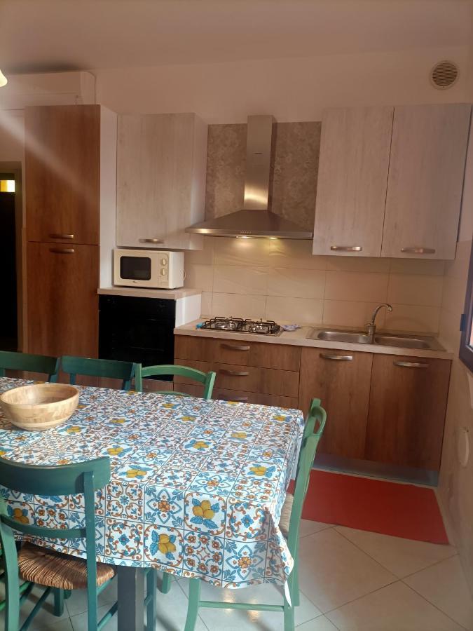 Villetta Singola "Lilla" Ali Terme Luaran gambar